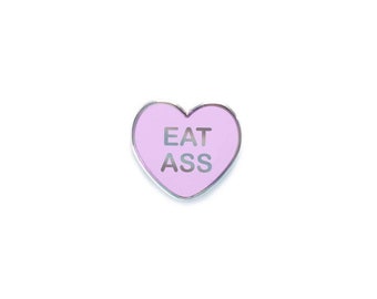 Euro lesbian eats asshole